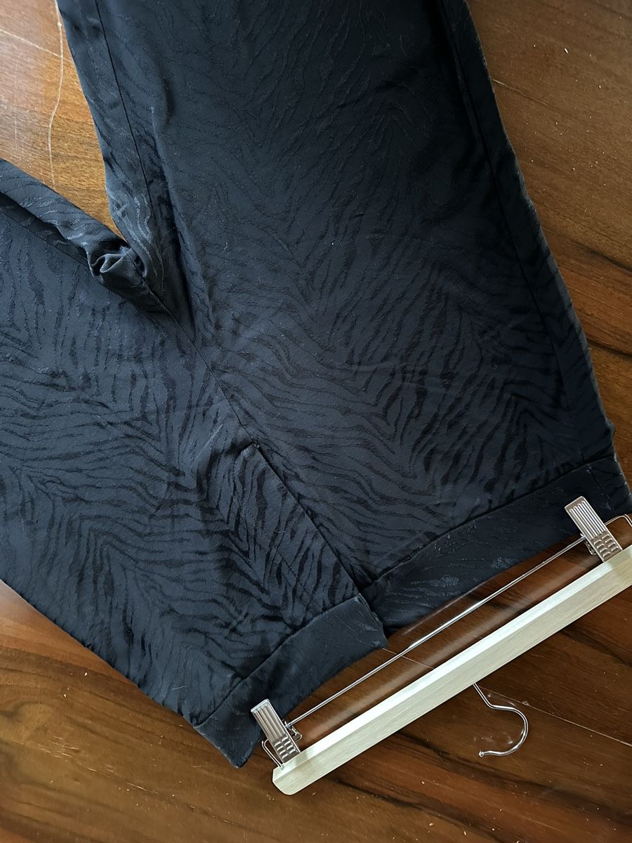 Pull&Bear Pantaloni: Pull&Bear Hose, Grösse M, schwarz mit Muster, elegant – Nuovo (secondo la descrizione) da Zürich venduto da san_828b 2