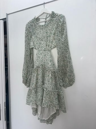 Frühling / Sommerkleid mit. Cut-Outs, Rückenfrei