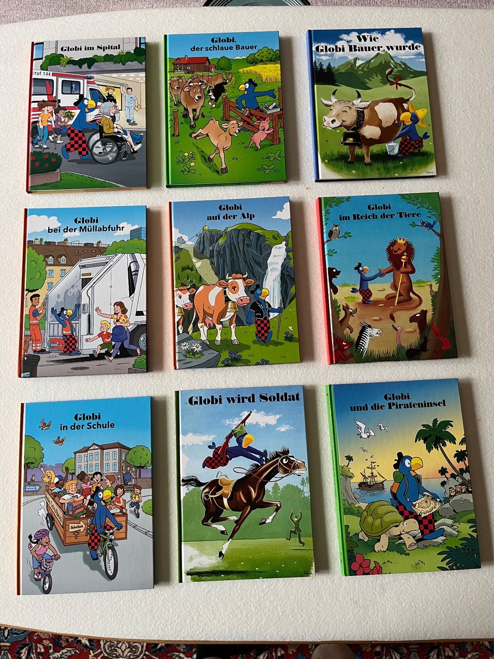 Comics: 9 Globi Bücher – Gebraucht aus Hettlingen von Kaeptnpum