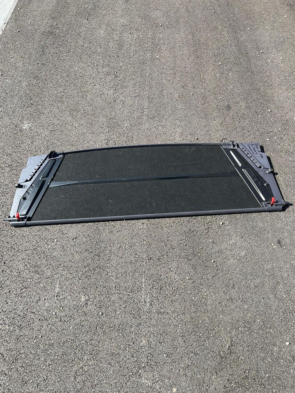 Mercedes-Benz Tutti pezzi di ricambio auto: Mercedes A 190 Jg 2002 Hutablage – Usato da Wittenbach venduto da rac_gh2k 1