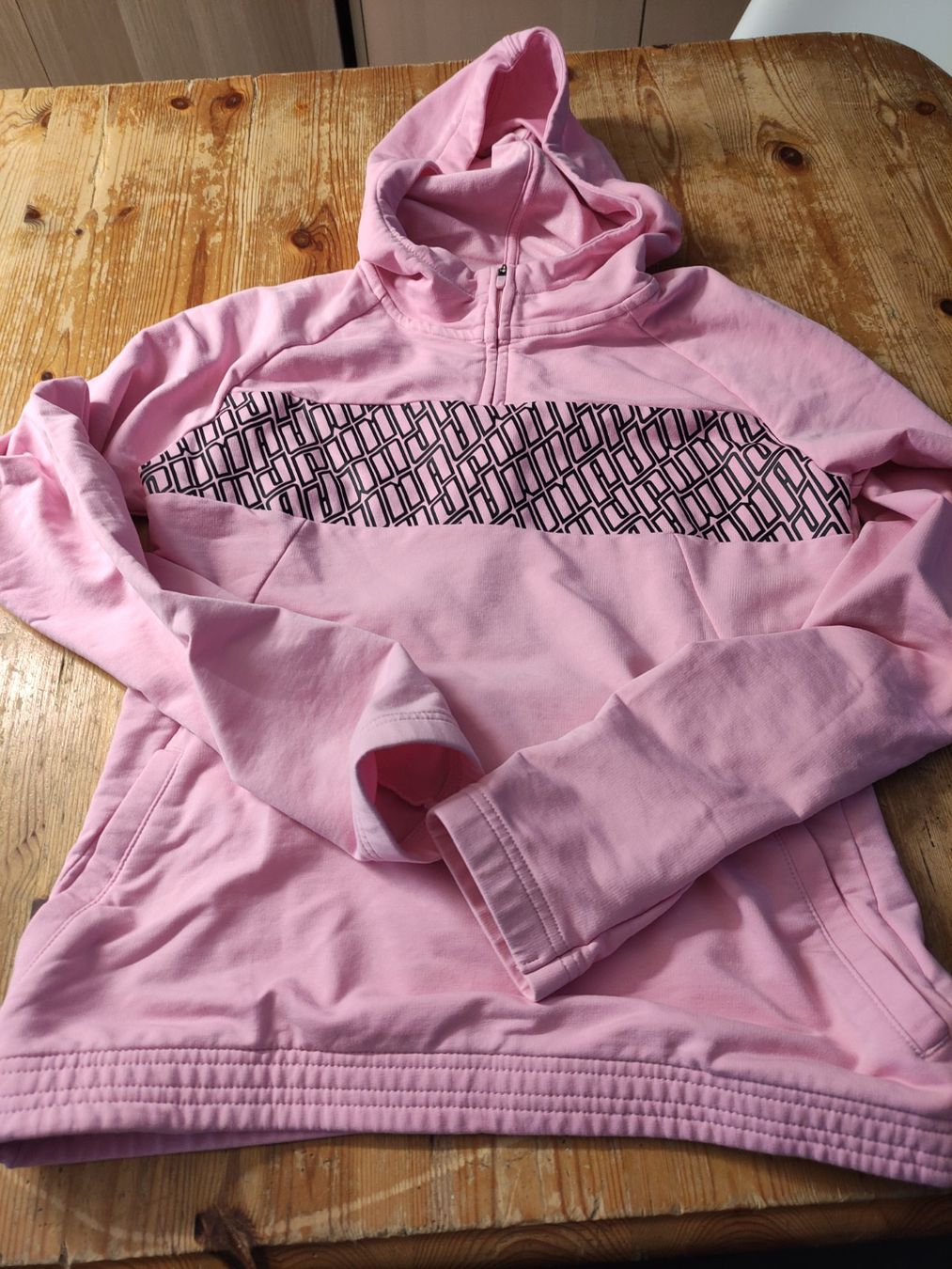 Puma Pulls et sweat-shirts: Puma Pullover – D'occasion à Mümliswil par Andreablaukatze