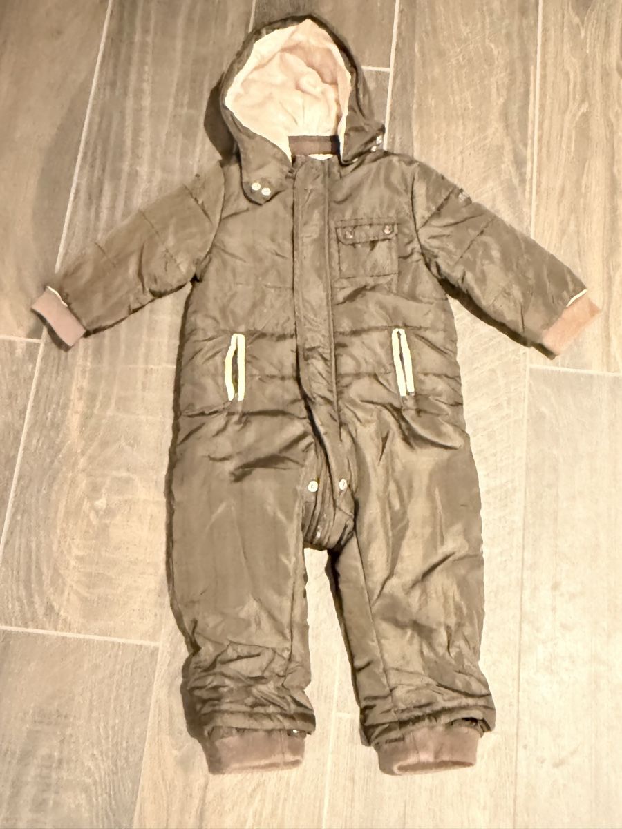 Chicco Tute: Tuta invernale Chicco 86/92 – Usato da Sigirino venduto da RamonaLamboo