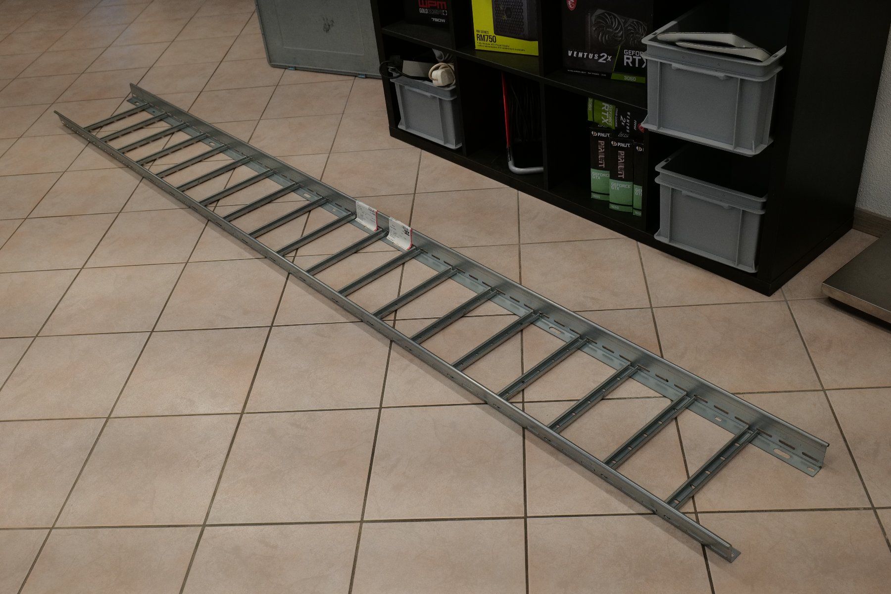 Componenti elettronici: Kabelpritsche Lanz 300x60mm Abstand 150mm – Nuovo e nell'imballaggio originale da Unterkulm venduto da nmz 1