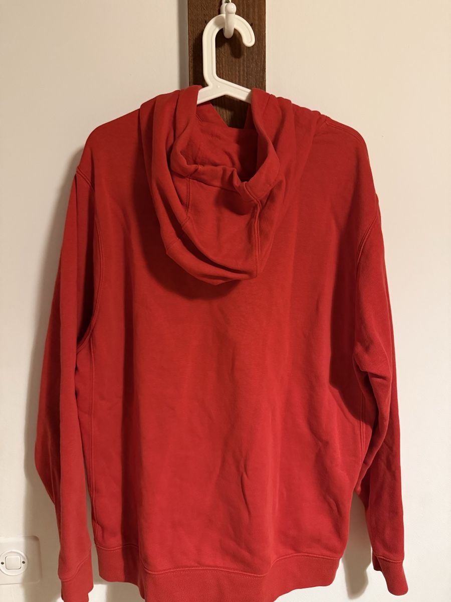 Nike Maglioni & Felpe: Sweat à capuche Nike rouge taille L – Usato da Plan-les-Ouates venduto da Dams_ 1