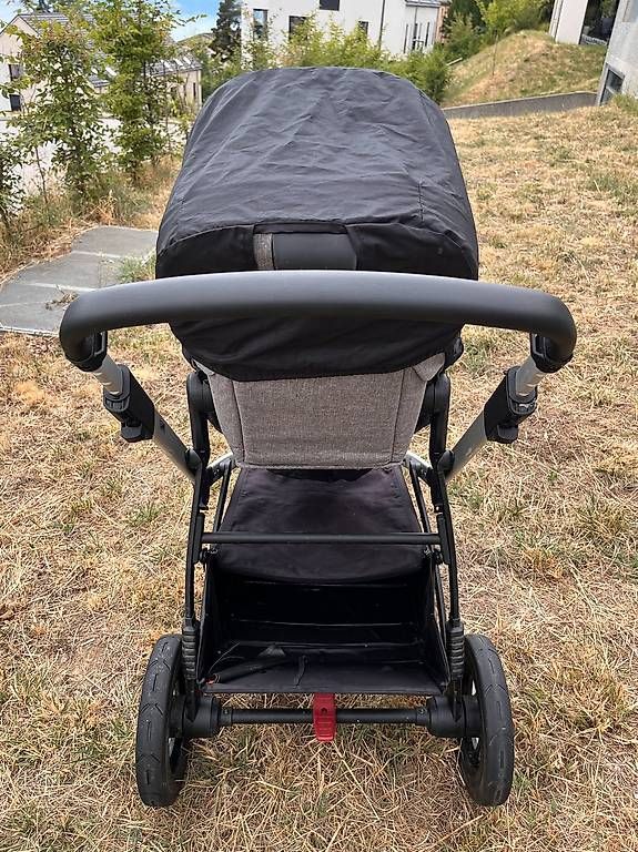 Thule Kinderwagen: Poussette Thule Sleek+bundle complet-tous les accessoires – Gebraucht aus Jongny von shark43 4