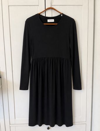 Pregnancy bundle: dresses and tops
