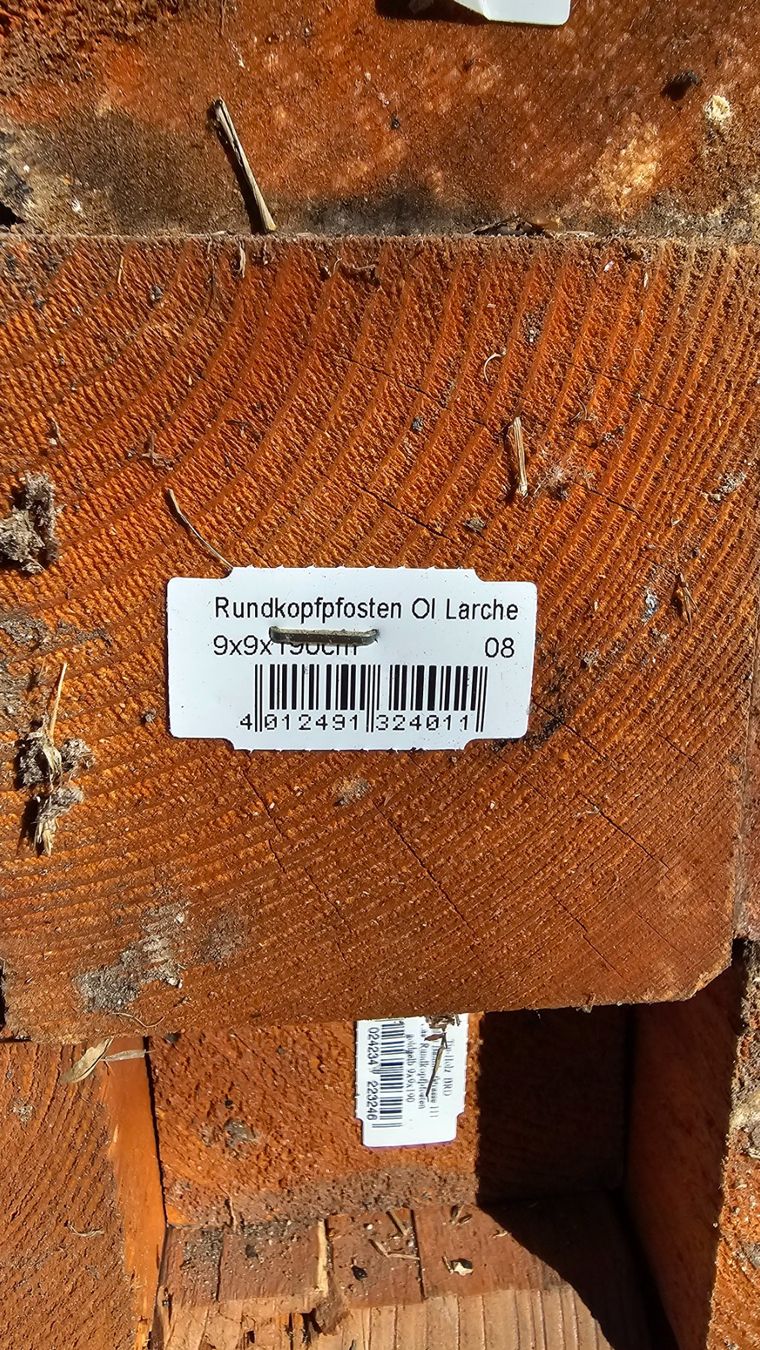 Articoli in legno: Rundkopfpfosten 9x9x190 Lärche – Nuovo (secondo la descrizione) da Diessenhofen venduto da Osio 4
