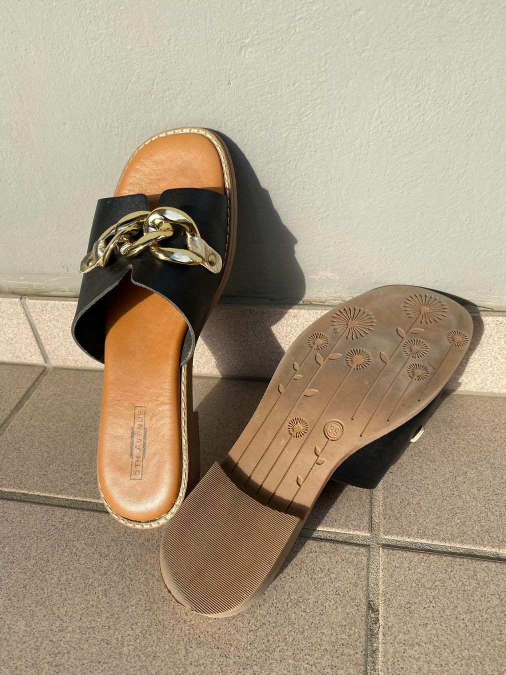 Dosenbach Scarpe da donna: 5TH AVENUE- Sandales taille 39 – Usato da Moutier venduto da kiki0608 1