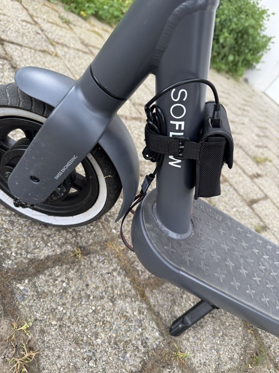 Soflow Kickboard: SoFlow So One E-Scooter Schwarz – Gebraucht aus Horgen von Cri2 7