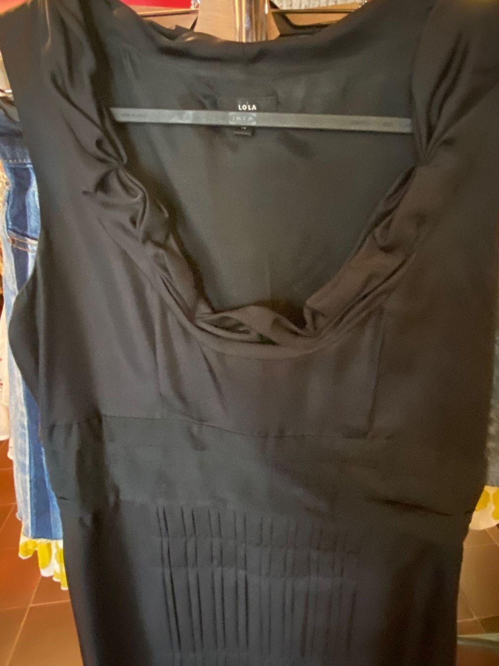 Vestiti: Robe LOLA 40 100% SILK – Usato da Epalinges venduto da madeleine05 9