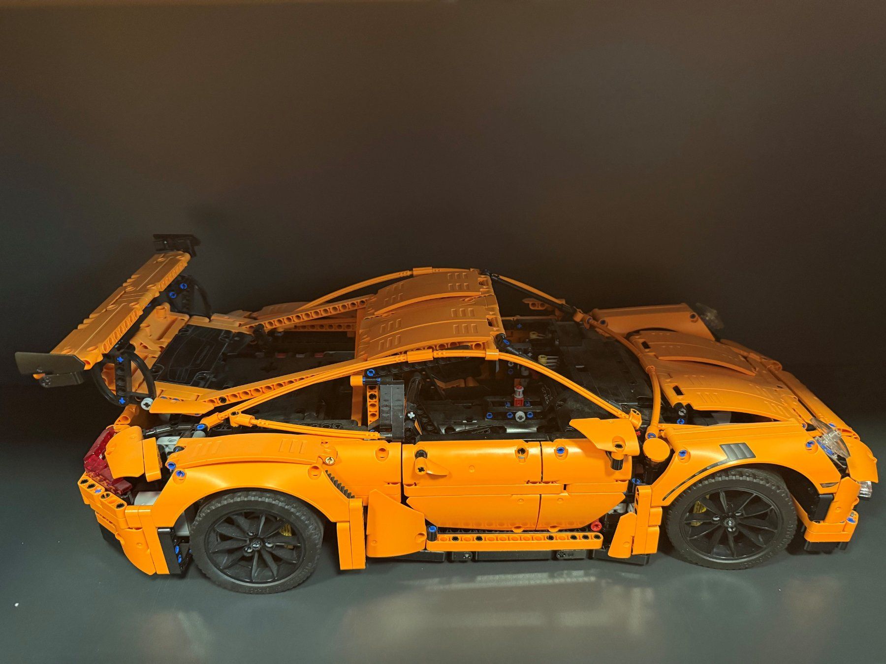 Lego Kit di costruzioni: LEGO Technic 42056 Porsche 911 GT3 RS – Usato da Chiggiogna venduto da TheLegend88 3