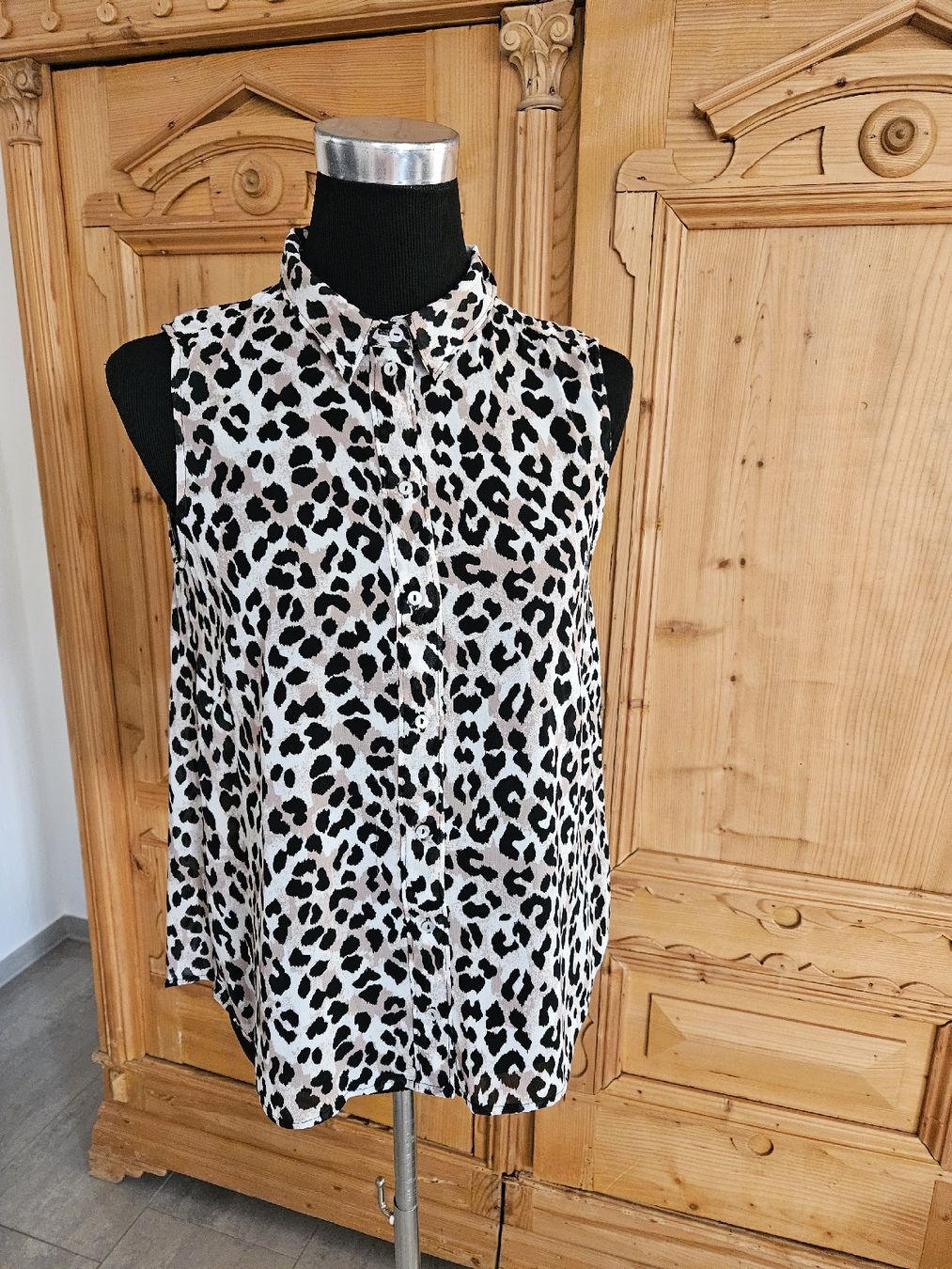 H&M Camicette: schöne Sommer Bluse, Bluse, 2 Stück, H&M – Nuovo (secondo la descrizione) da Wiesendangen venduto da Sinhuk 3