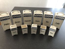 11 Pots vintage en faïence bleu & blanc
