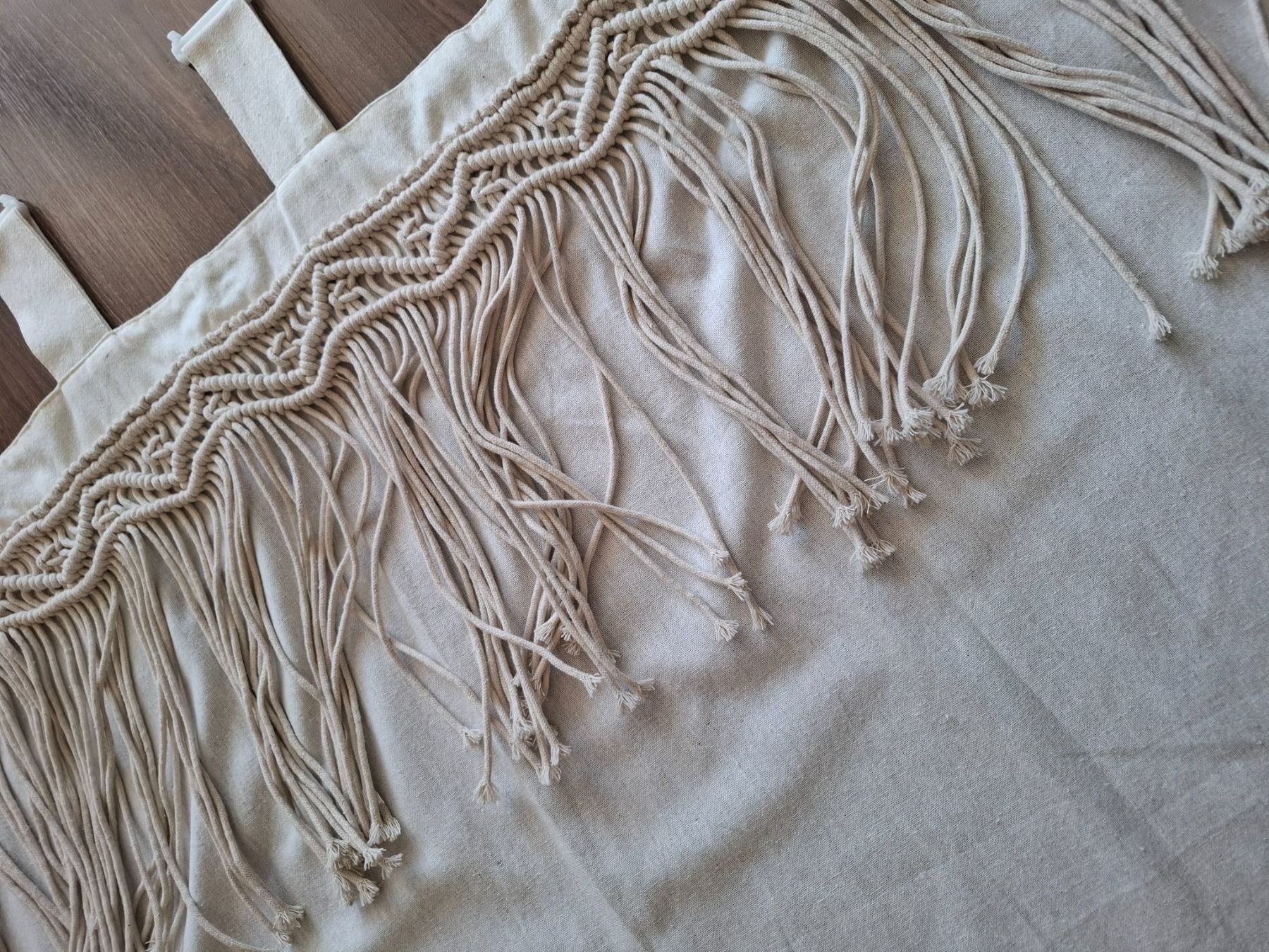 Vorhänge: Vorhang cremefarben mit Makramee Fransen Boho🥰 – Gebraucht aus Hinwil von Leandrocito 3