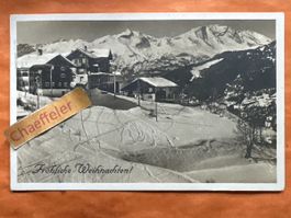 Vintage Fröhliche Weihnachten. Der Ort ist nicht bekannt.