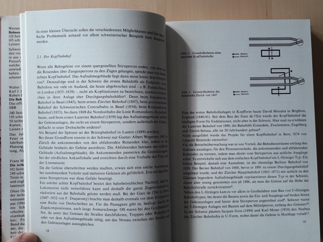 Libri: Buch auf deutsch : Bahnhöfe der Schweiz – Usato da Buttes venduto da Cafe2005 2