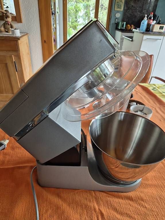 Kenwood Appareils de cuisine: Küchenmaschine Kenwood – D'occasion à Muhen par S.Rauber 1