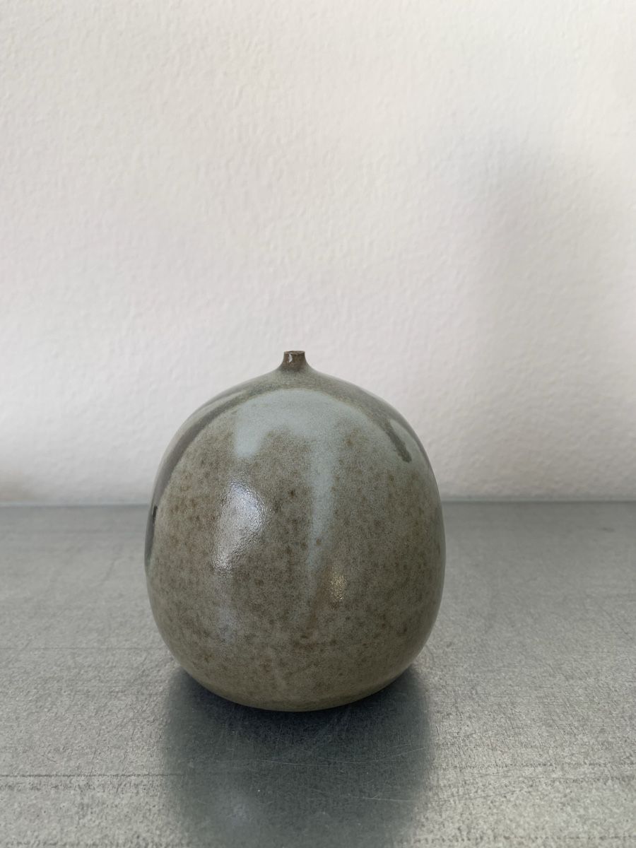 Vase & Récipients: Midcentury studio keramik kleine vase – D'occasion à Basel par Amechan. 2