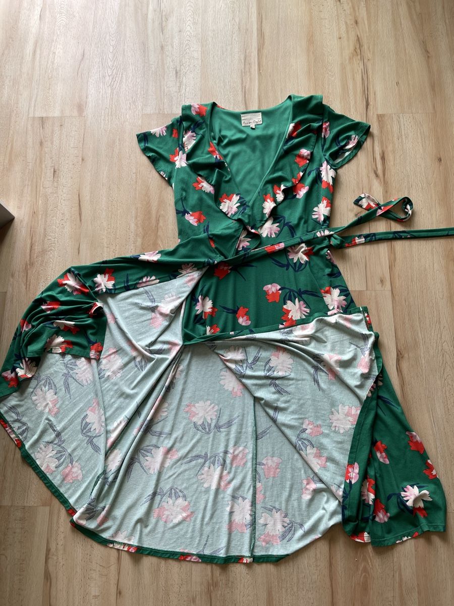 Phase Eight Vestiti: Phase Eight Robe portefeuille 36/38, comme neuf – Nuovo (secondo la descrizione) da Kloten venduto da Vermicelles 2