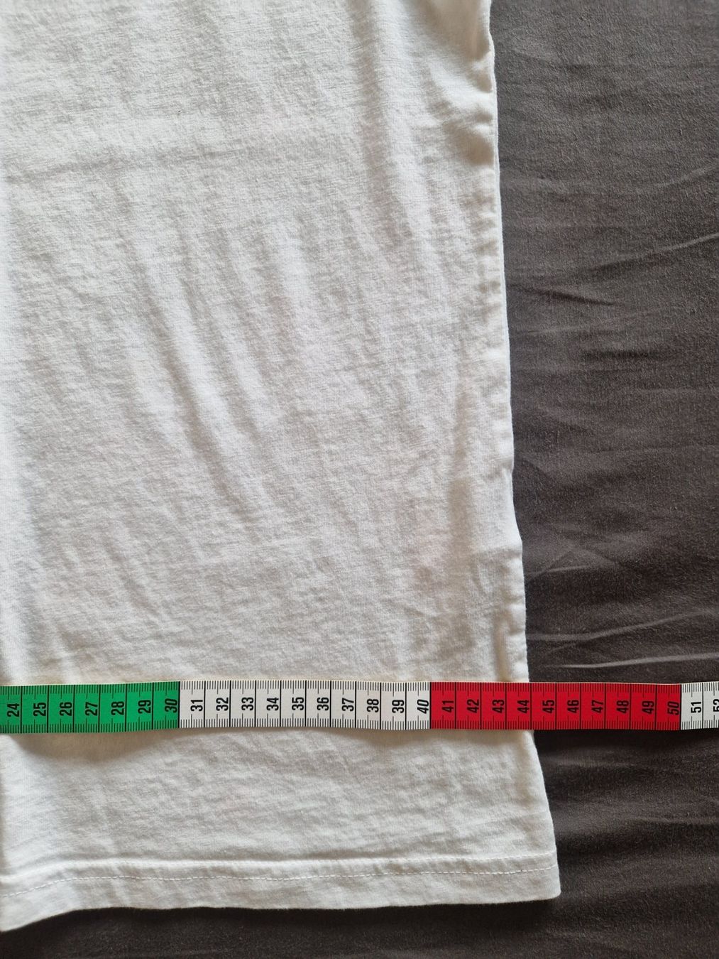 T-shirt: Débardeur – Usato da Lausanne venduto da mgo_yx25 3