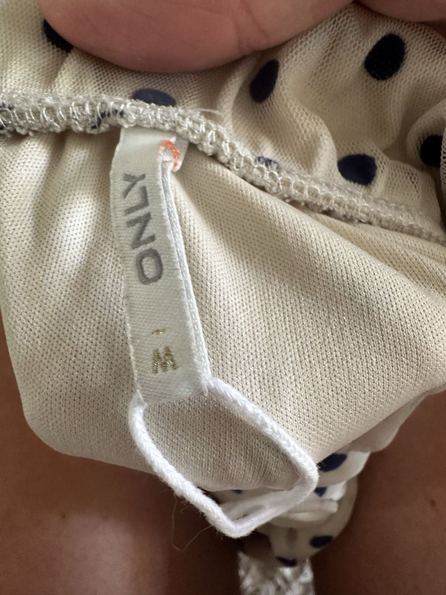 Only Jupes: Jupe longue ONLY à pois, taille M, beige – Neuf avec emballage d'origine à Châtelaine par Alexandra.jankowski 4