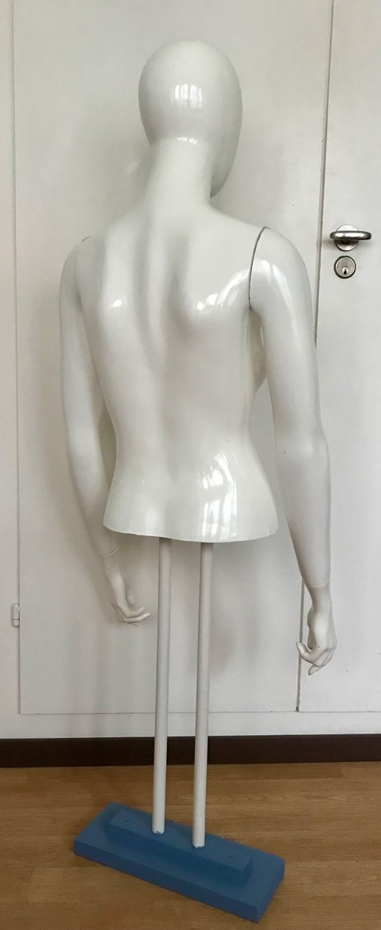 Sonstige Dekorationen & Accessoires: Schaufensterpuppe Torso Vintage 90er – Gebraucht aus Basel von nostanz 2