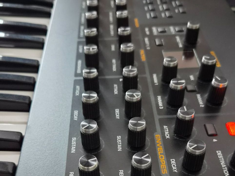 Sequential Instruments de musique: Ein einmaliger Synth !!....von SEQUENTIAL....DAVE SMITH !! – D'occasion à Zuerich par KEYSTORE 8
