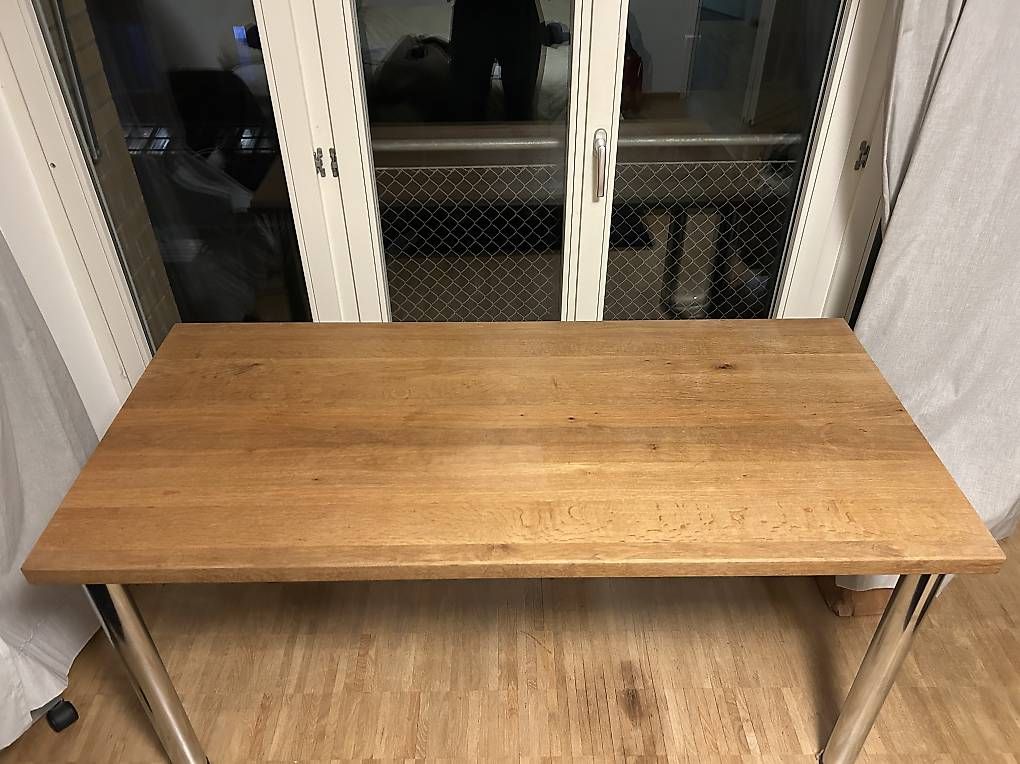 Tables: Holztisch – D'occasion à Winterthur par ind_5zjm 1