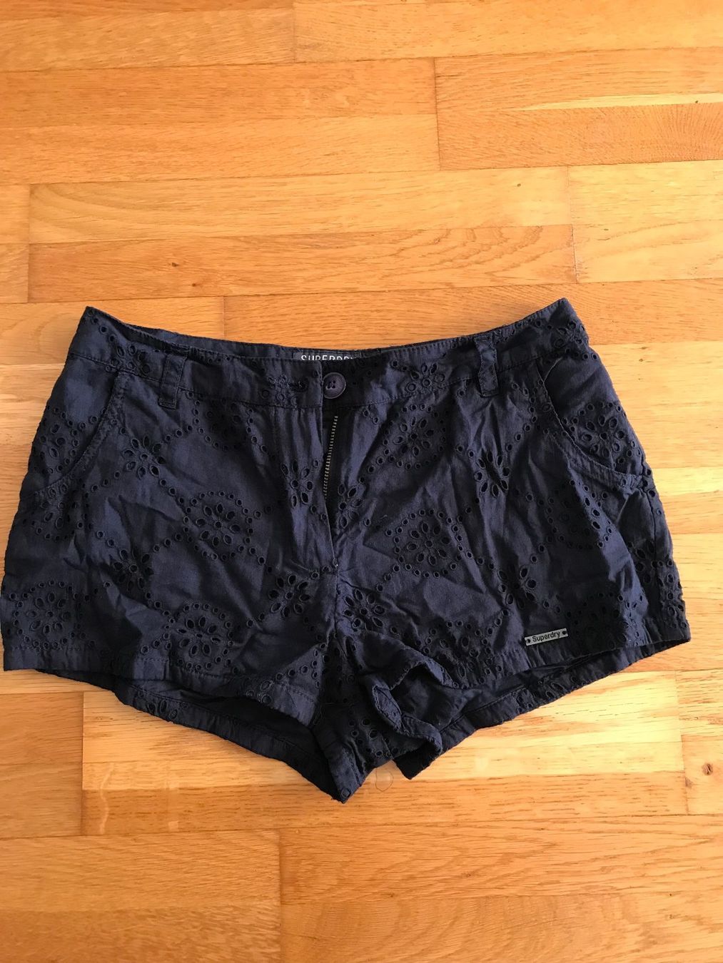 Superdry Pantaloni: Shorts blau Gr. XS von Superdry – Nuovo (secondo la descrizione) da Schliern b. Köniz venduto da Pecannut 2