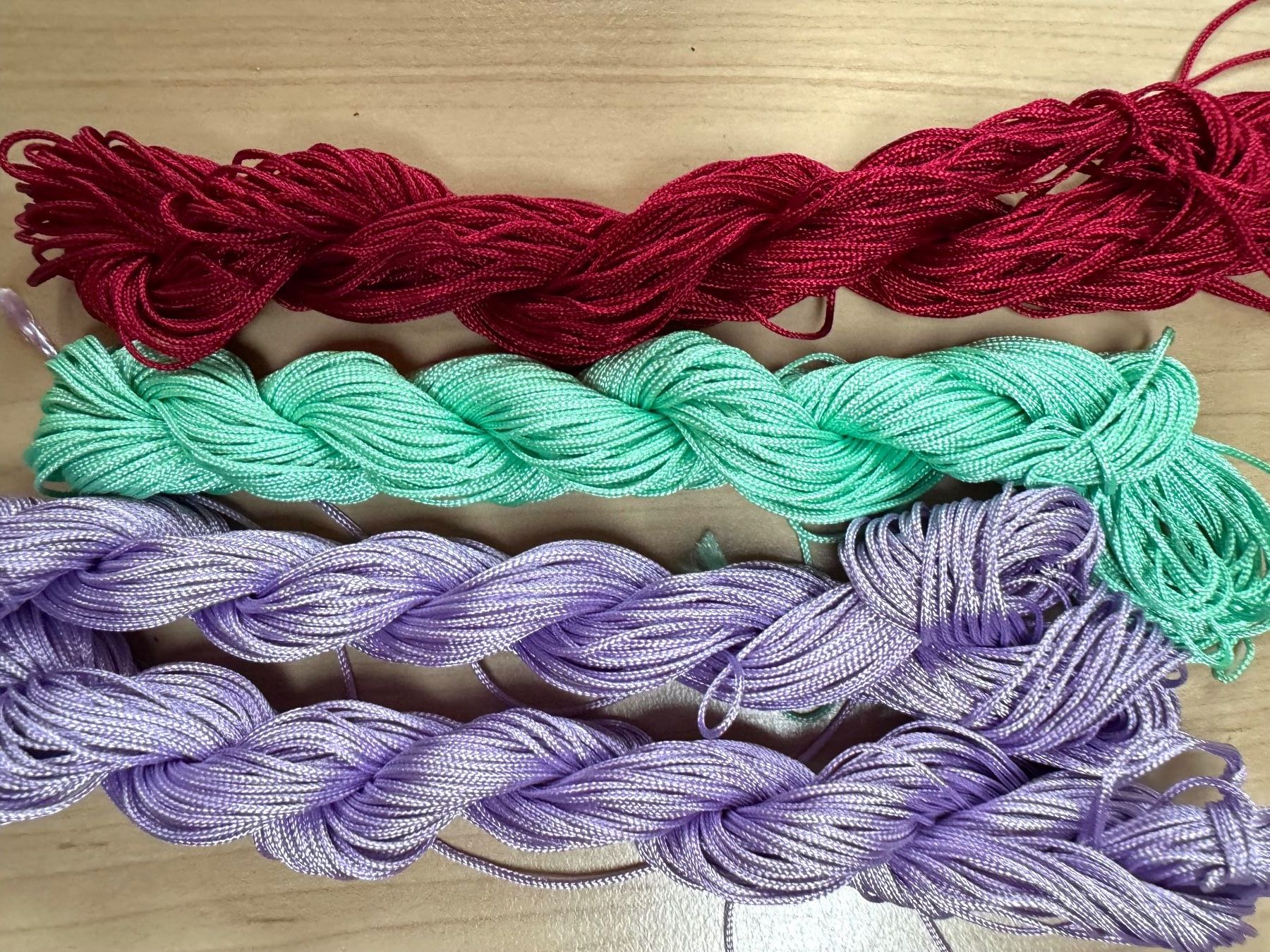 Kit bricolage: 4 x Garn  Armbändeli Knüpfen Makramee Weben   TOP Farbe – Nuovo e nell'imballaggio originale da Leuggern venduto da unico10 1