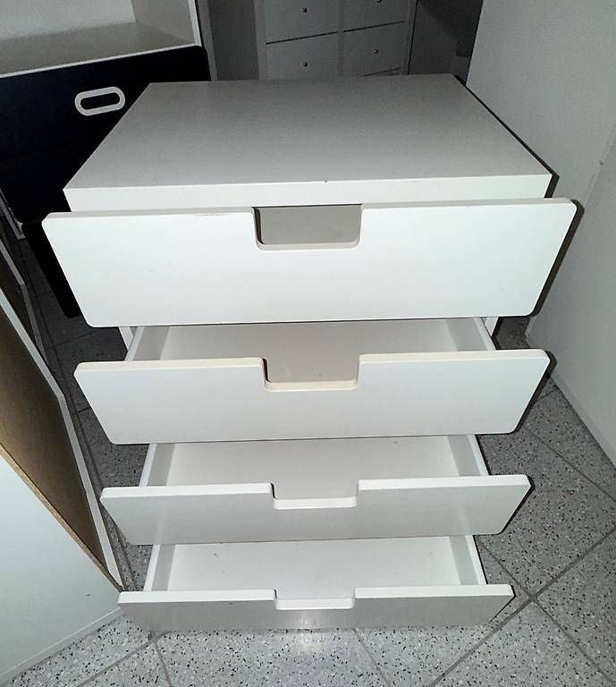 Ikea Commodes: Schubladenkommode – D'occasion à Grafstal par lia_pxh8 1