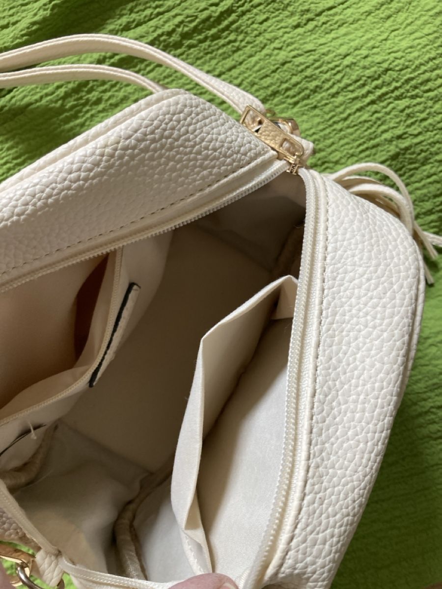 Borse da donna: Umhängetasche – Usato da Schwanden GL venduto da bait04 1