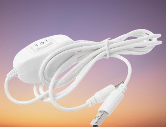 Cavi: Câble de charge USB à DC 3.5mm x 1.35mm – Nuovo (secondo la descrizione) da Yverdon-les-Bains venduto da rogi80 3