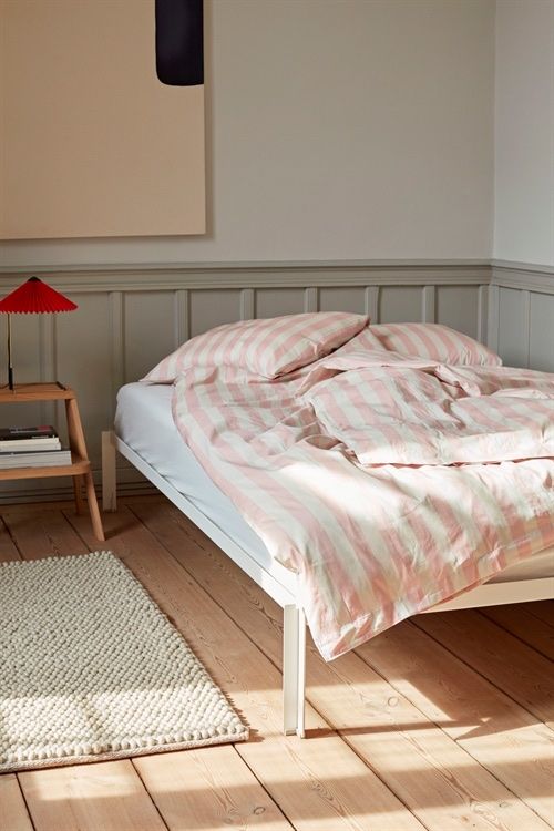 Hay Letti: Bettgestell Hay, Matratze Dormiente, Rost IKEA – Usato da zürich venduto da Nanananana