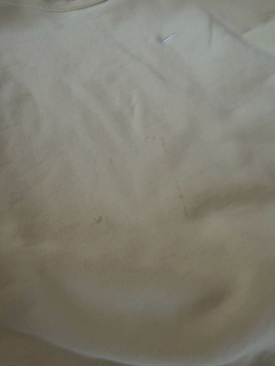 Nike Kleiderpakete: Nike Trainingsanzug Set hellgelb Groesse M  – Gebraucht aus Bassersdorf von Sandy456 4