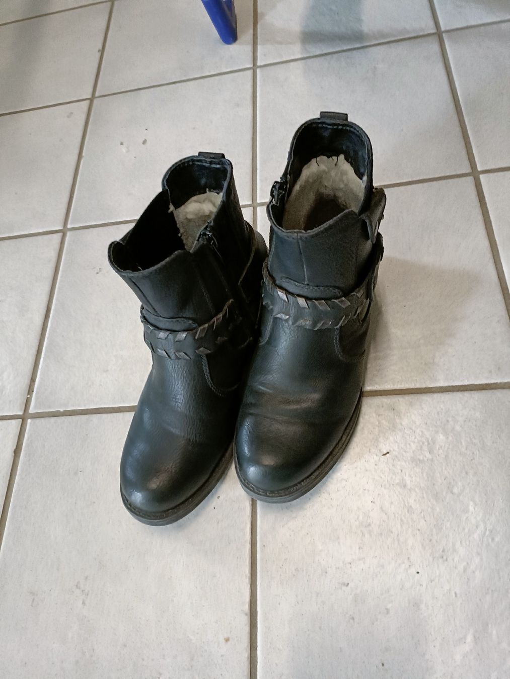 Rieker Chaussures femmes: Herbst-/Winterschuhe Gr.37 – D'occasion à Sachseln par SandraHae 1