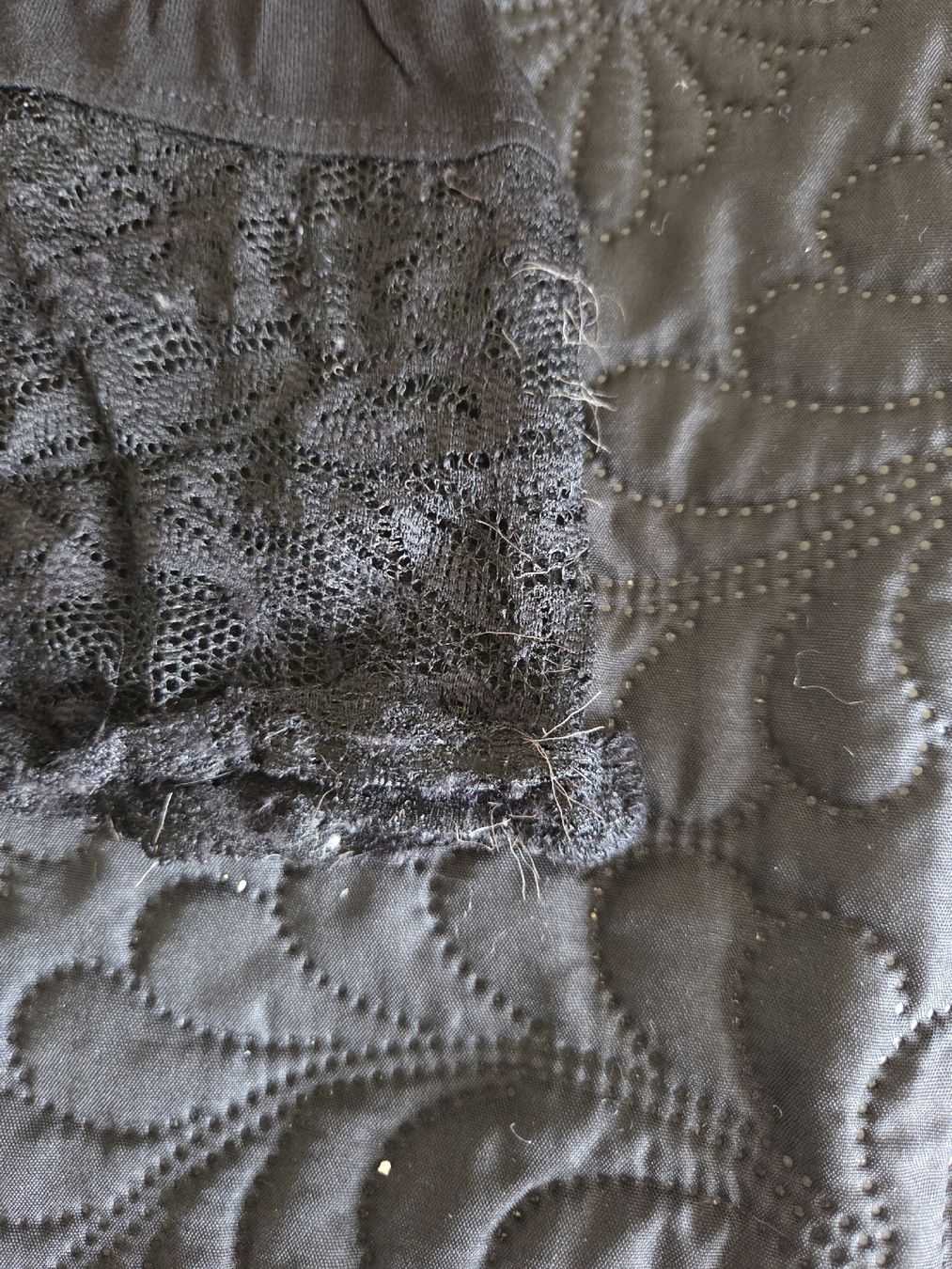 Lots de vêtements: div. Oberteile Grösse S – D'occasion à Lostorf par _Venus_ 4