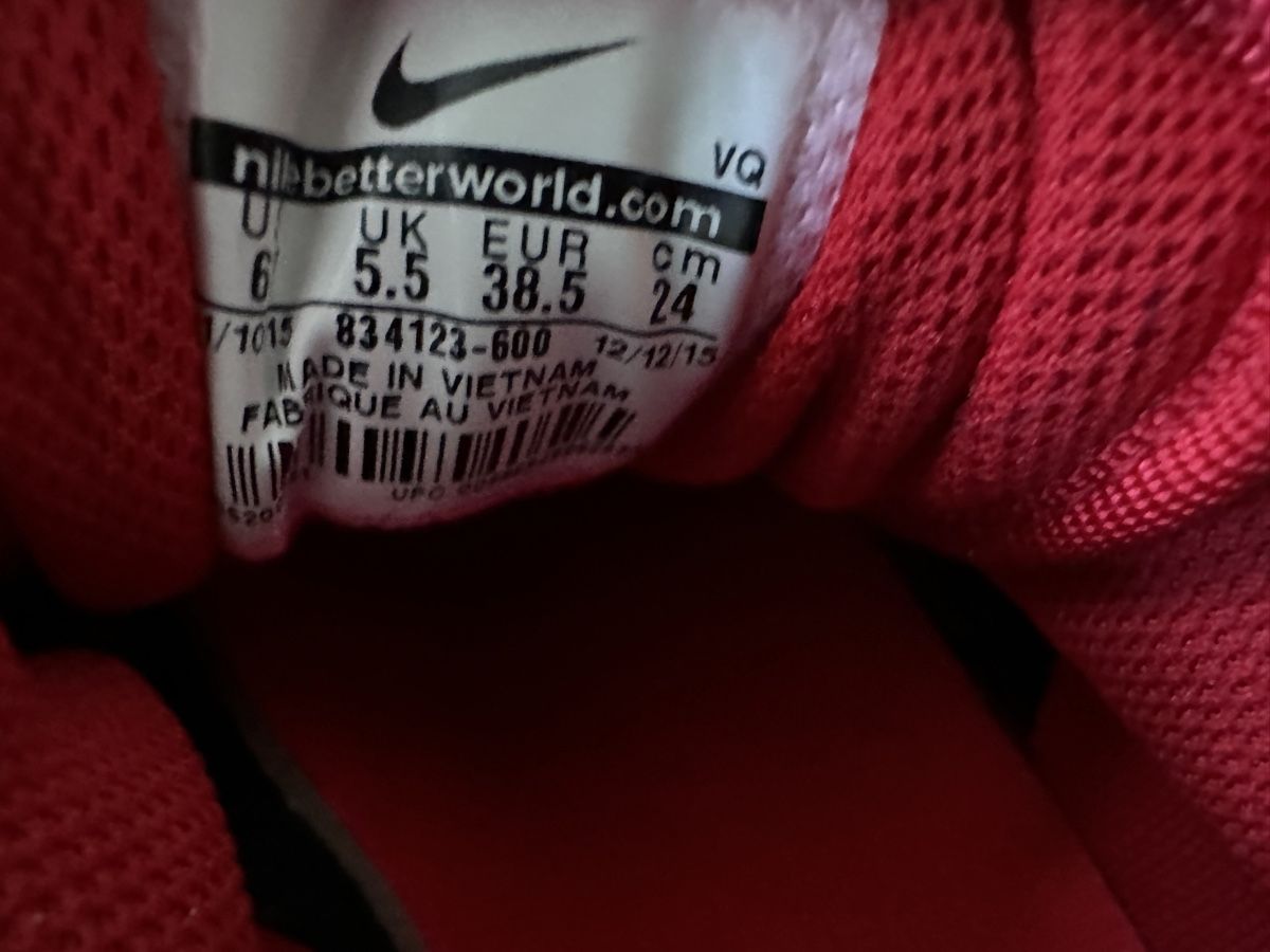 Nike Scarpe da donna: Rote Nike Sneaker, Grösse 38.5 - Top Zustand! – Usato da Basel venduto da boo_dc8c 3