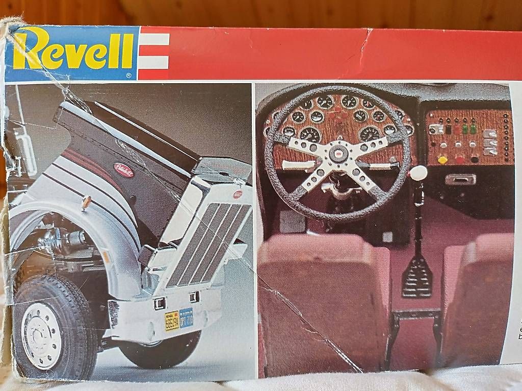 Kit di modellismo & Modellini statici: Maquette Revell 1982 ref. 7410 / Peterbilt 359 – Usato da La Chaux-de-Fonds venduto da Bobleche 1