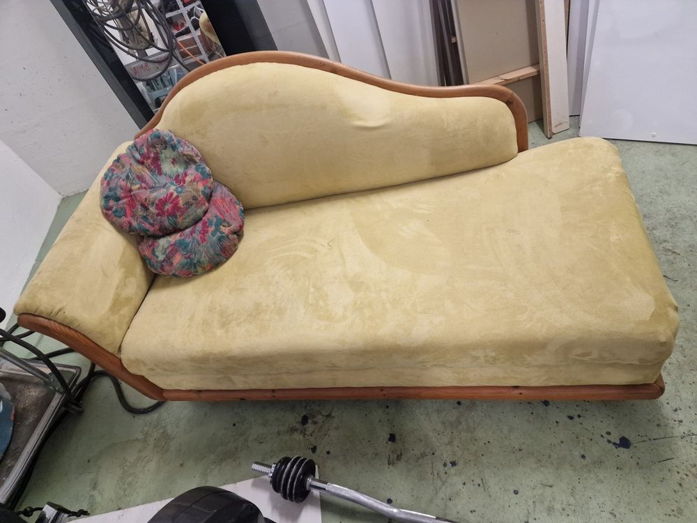 Linth Sofas: Linth Vollholz Alcantara-Lederkombination – Gebraucht aus Zürich von MAO68 4