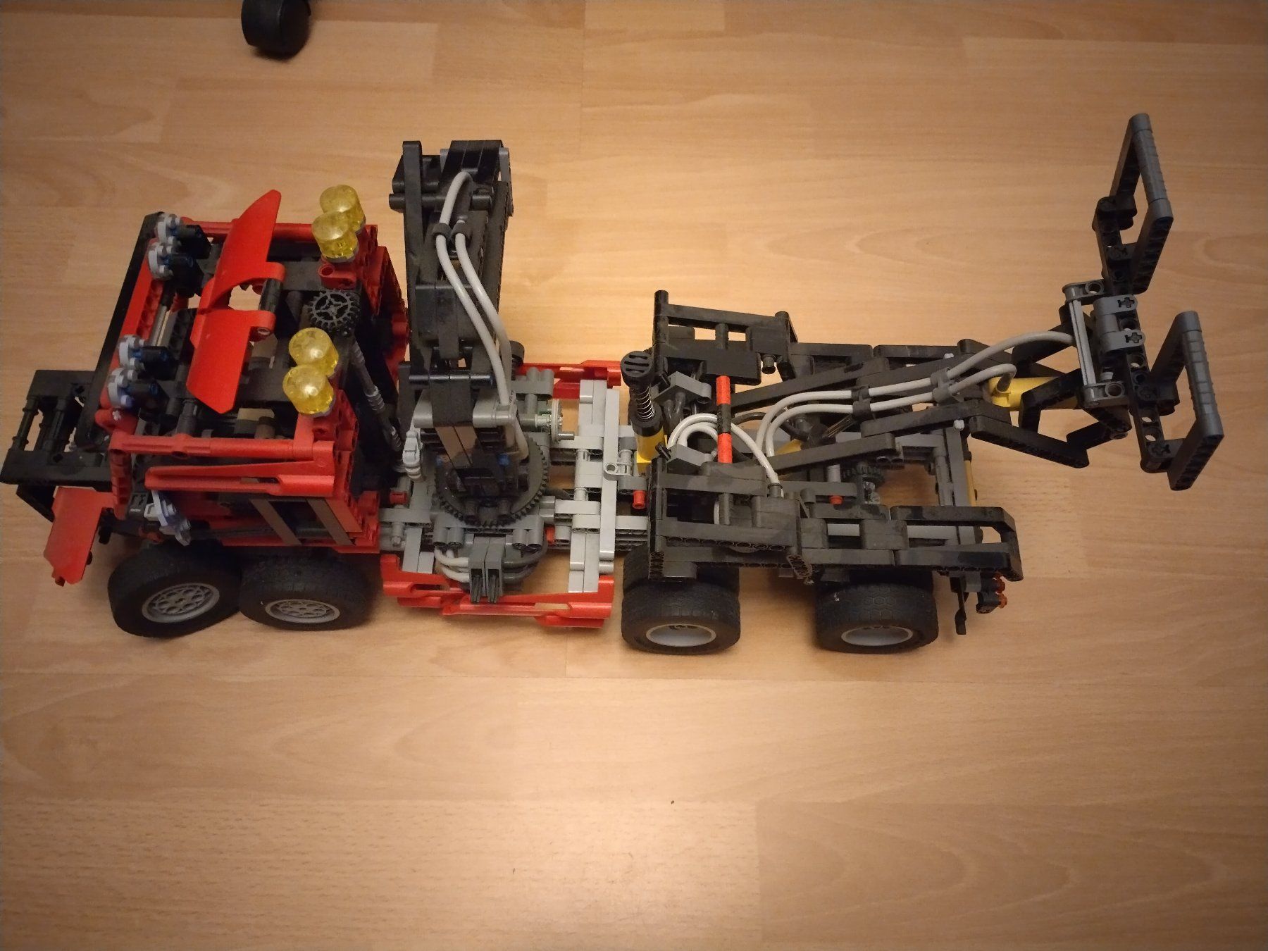 Lego Kit di costruzioni: Unikat Lego 8436 extended – Usato da Hausen am Albis venduto da Adiwettstein 3
