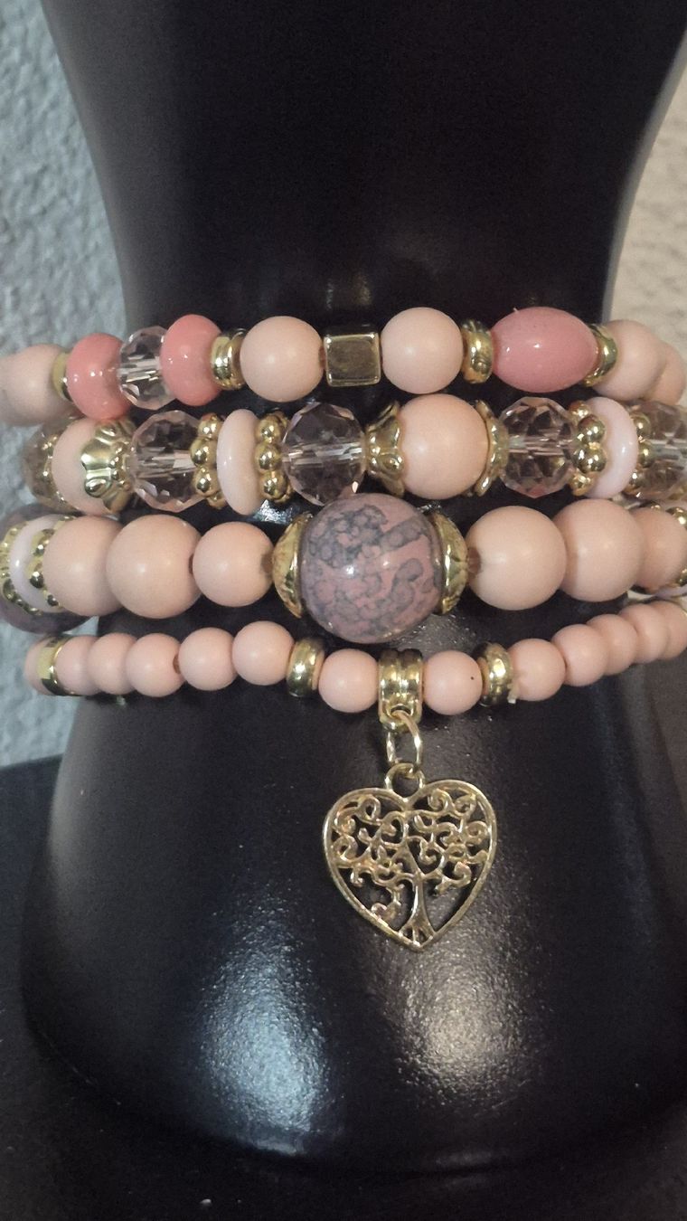 Armbänder & -reifen: Bracciali in Acrilico rosa – Neu (gemäss Beschreibung) aus Giubiasco von Stefaniav 1