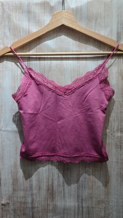 🎉 ONLY Seamless Spitzen-Top - S/M - Cropped Camisole