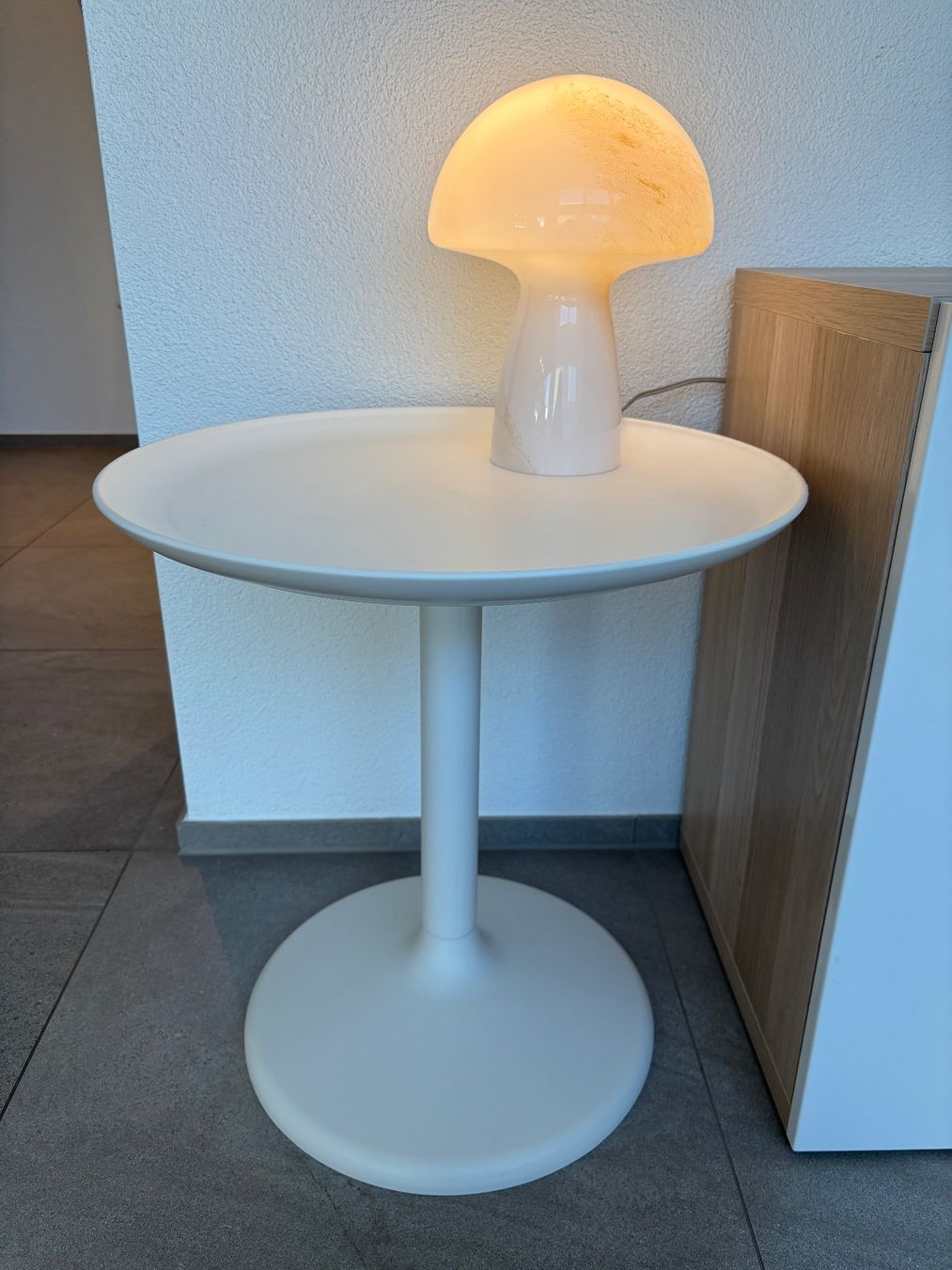 Ikea Tavoli: Vintage IKEA SANDSKÄR plastic tray-top side table – Usato da Steinhausen venduto da ChromeVintage 7