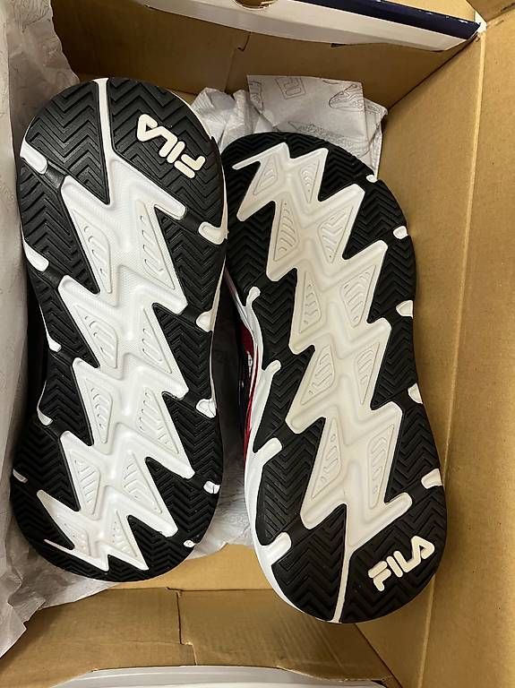 Scarpe da donna: Fila Ray Tracer EVO - NEU – Usato da Basel venduto da mar_w7l9 4