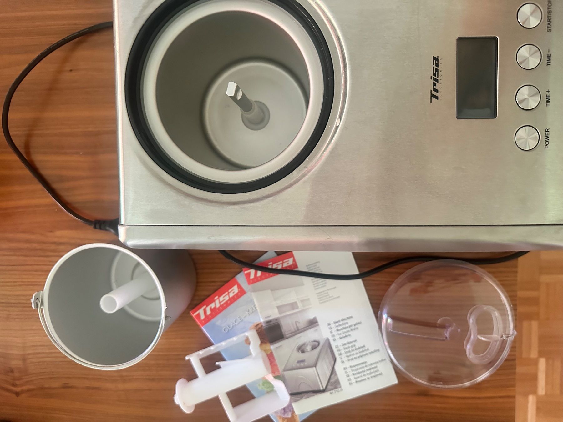 Trisa Appareils de cuisine: Trisa  Glacémaschine - Electronics 7722.7545 – D'occasion à Küsnacht ZH par tatjanakoto 1