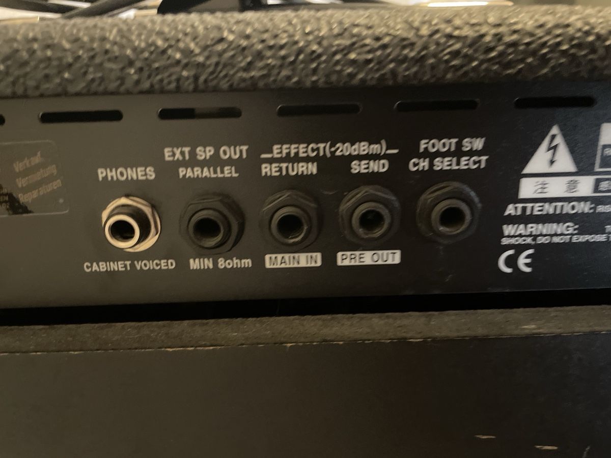 Roland Amplificatori: Gitarrenverstärker Roland 405 – Usato da Ebikon venduto da kob_mcb6 3