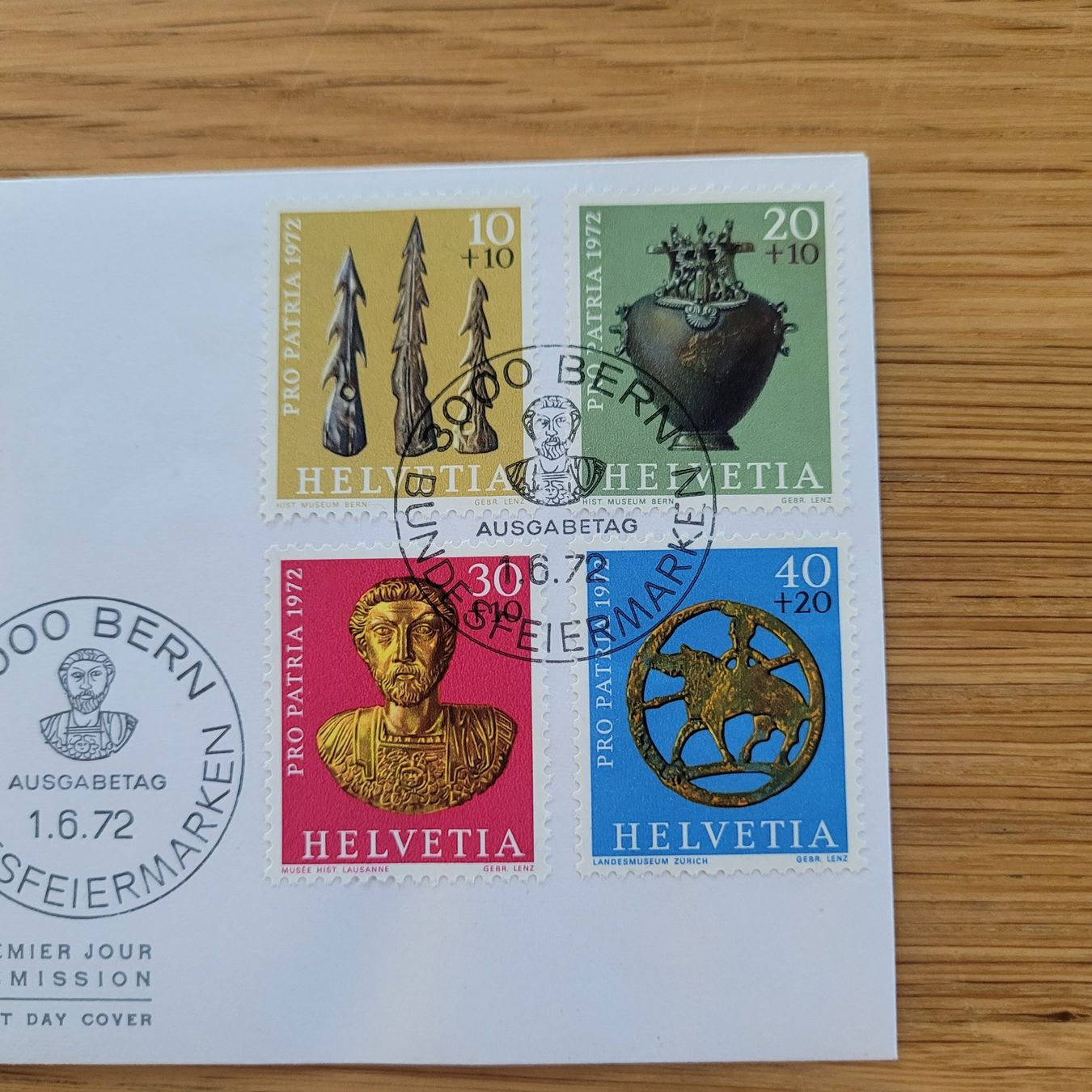 Tutti i francobolli: FDC mit Seidenbild Pro Patria 1972 – Usato da Biel/Bienne venduto da Destockweb 1