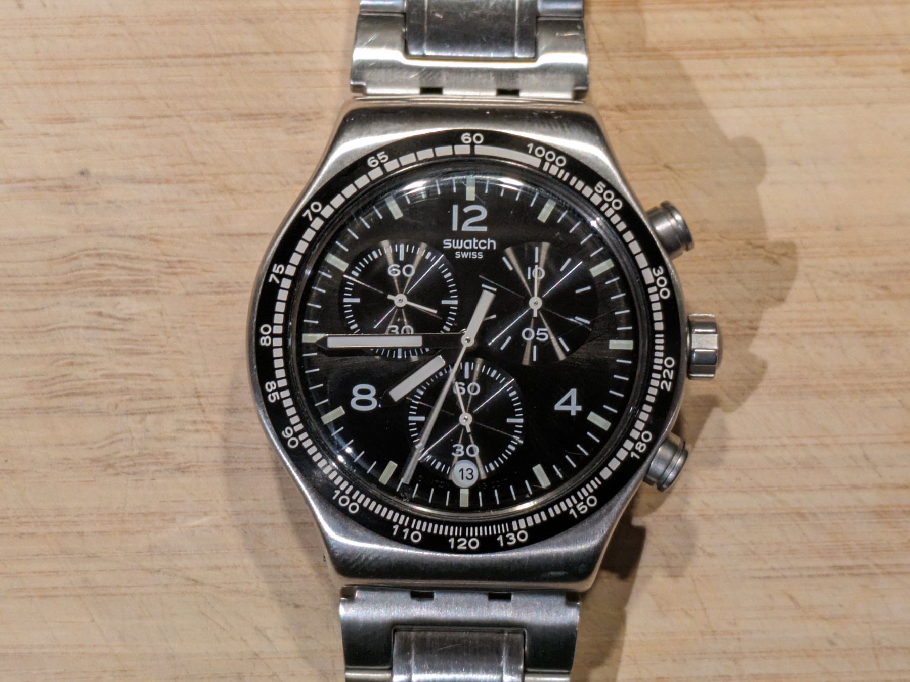 Swatch Uhren: SWATCH Chrono Night Flight Watch YVS444G – Gebraucht aus Bern von