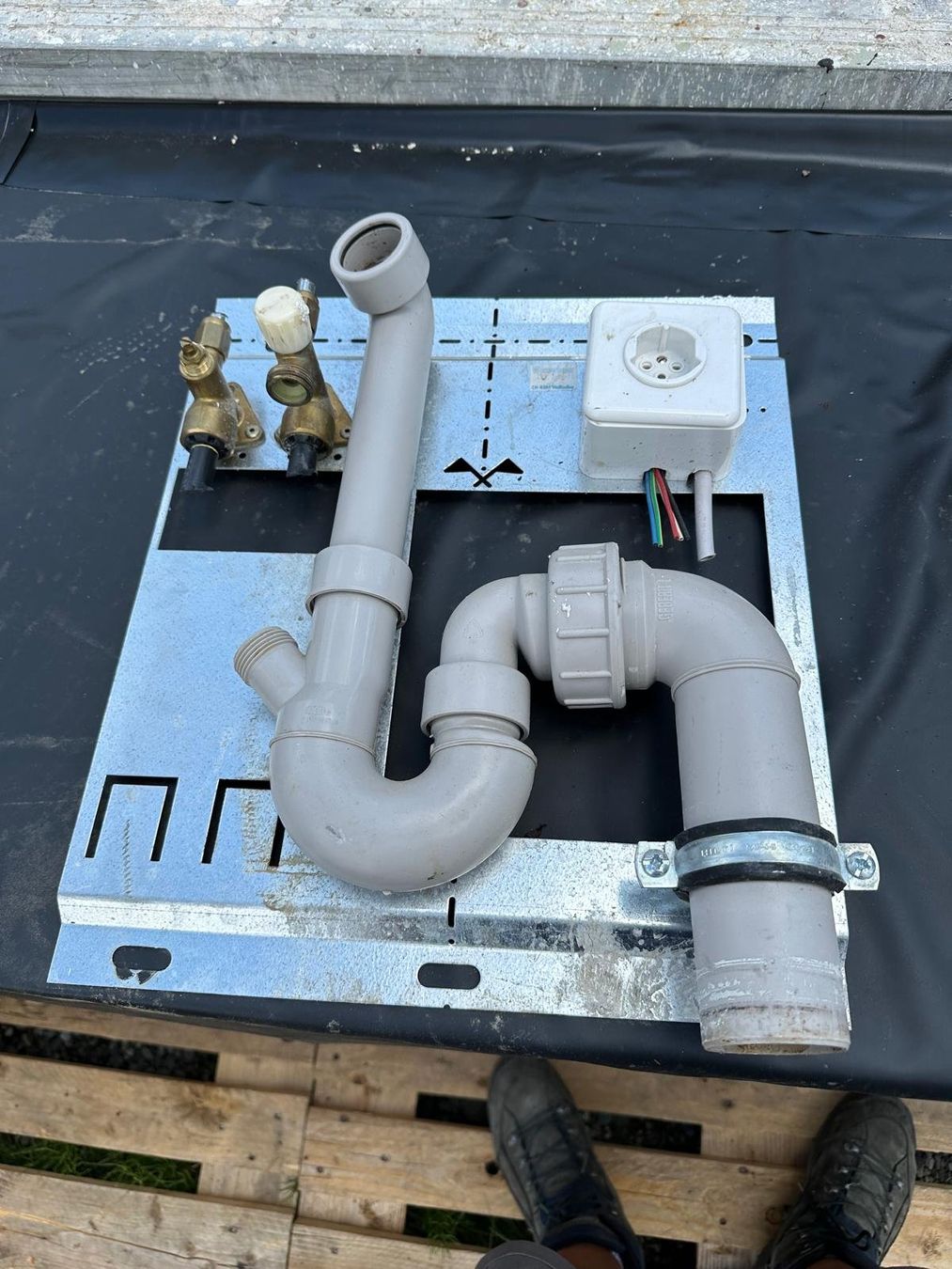 Plateaux: Küchen-Installationsplatte – D'occasion à Spreitenbach par Space_X 1
